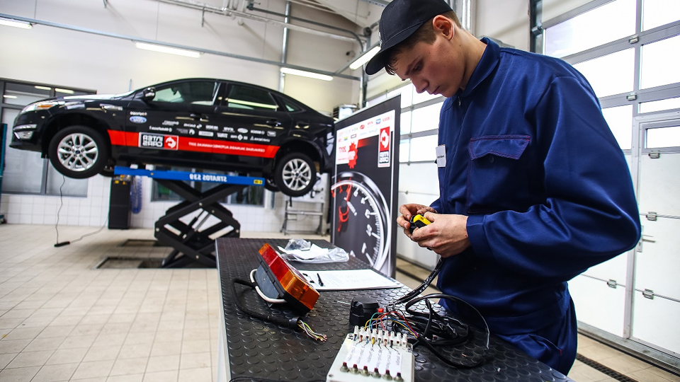 SCM Autoalarm keuren zonder afspraak in Hoogvliet (Spijkenisse, Brielle, Pernis, Schiedam, Vlaardingen omstreken)